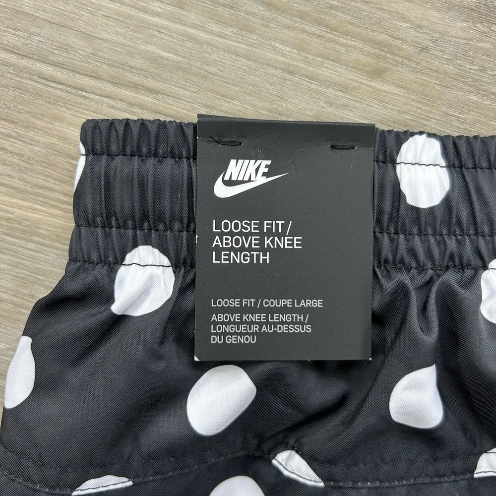 NWT NIKE Sportswear Medium JDI Do It White Polka Dot Woven 6